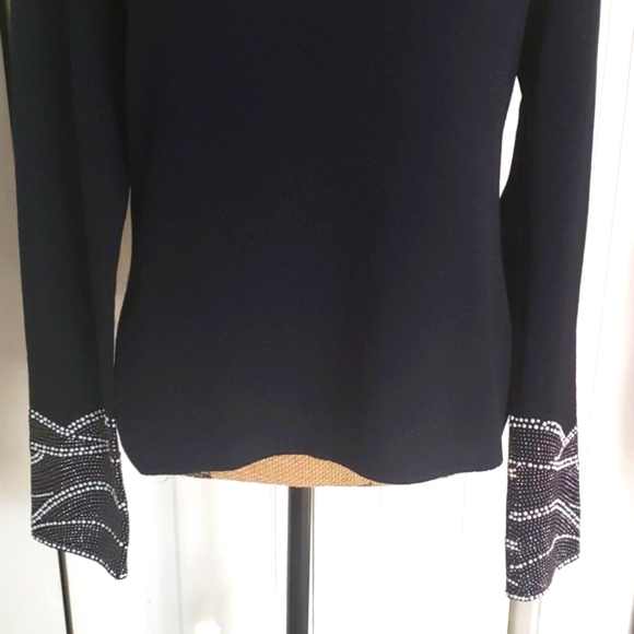 ST.John Evening Knit Blouse, Size M. - Picture 9 of 13